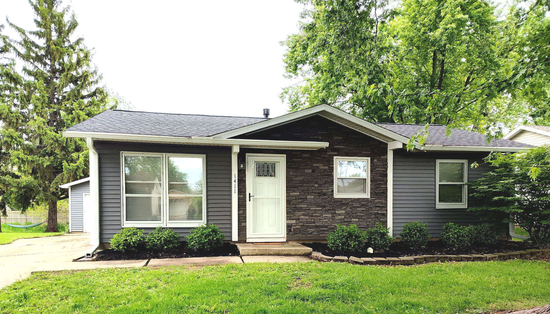 1411 Dillon Drive Property Photo 1
