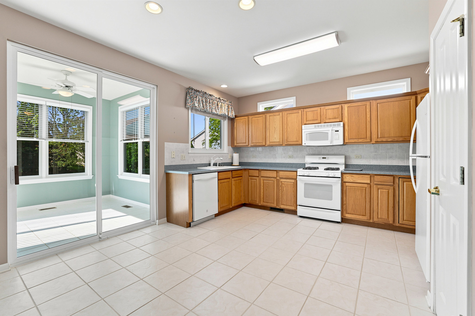 13263 Stonebridge Drive Property Photo 10