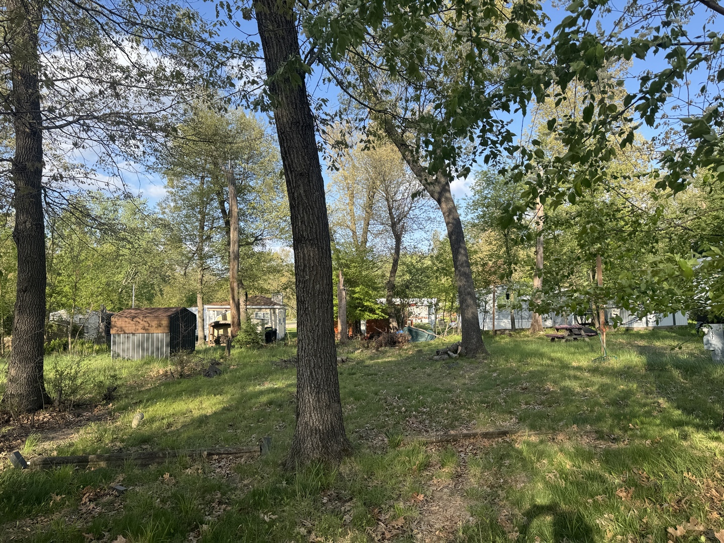 8-37 Woodhaven Lakes Property Photo 3