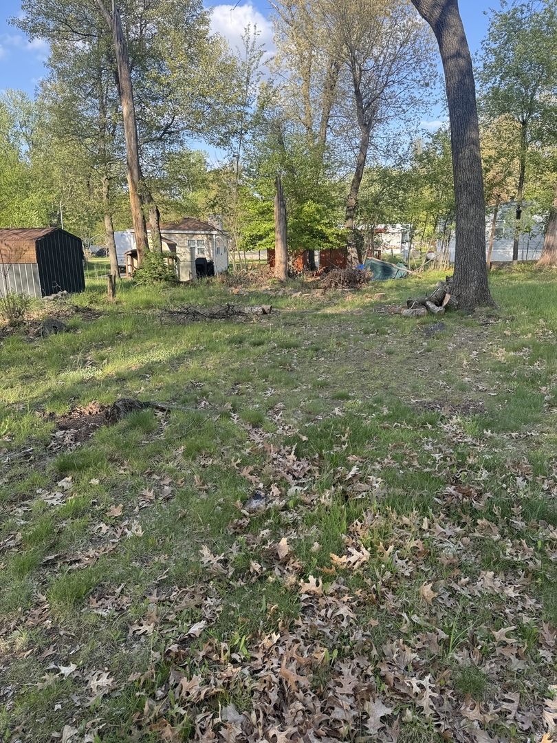 8-37 Woodhaven Lakes Property Photo 4