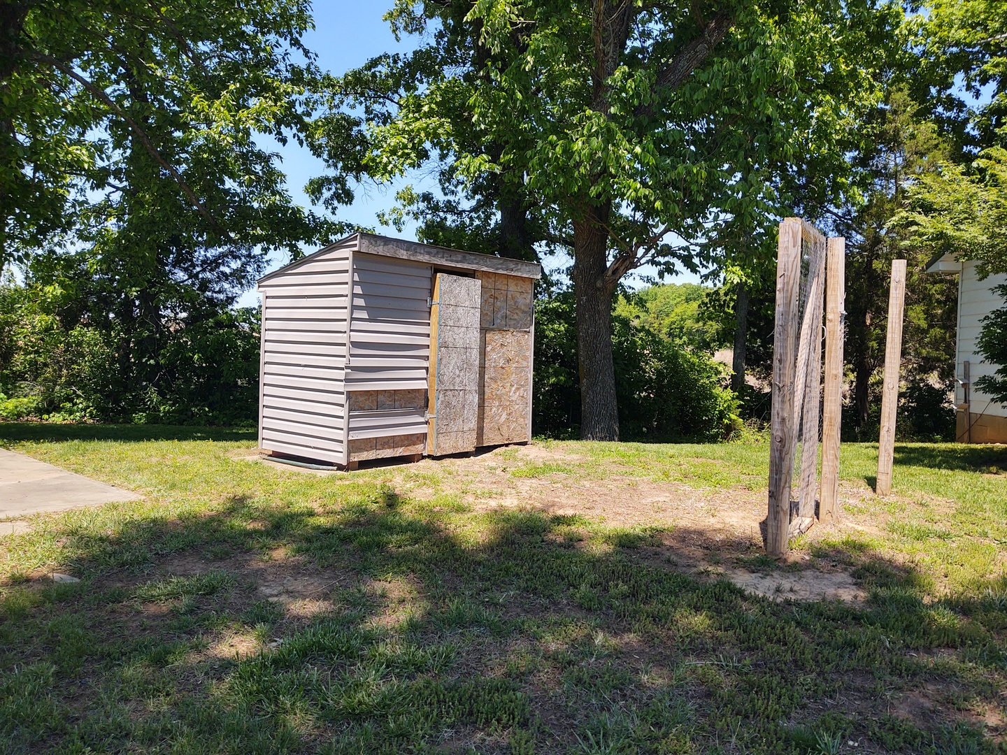 1045 Ozark Road Property Photo 8