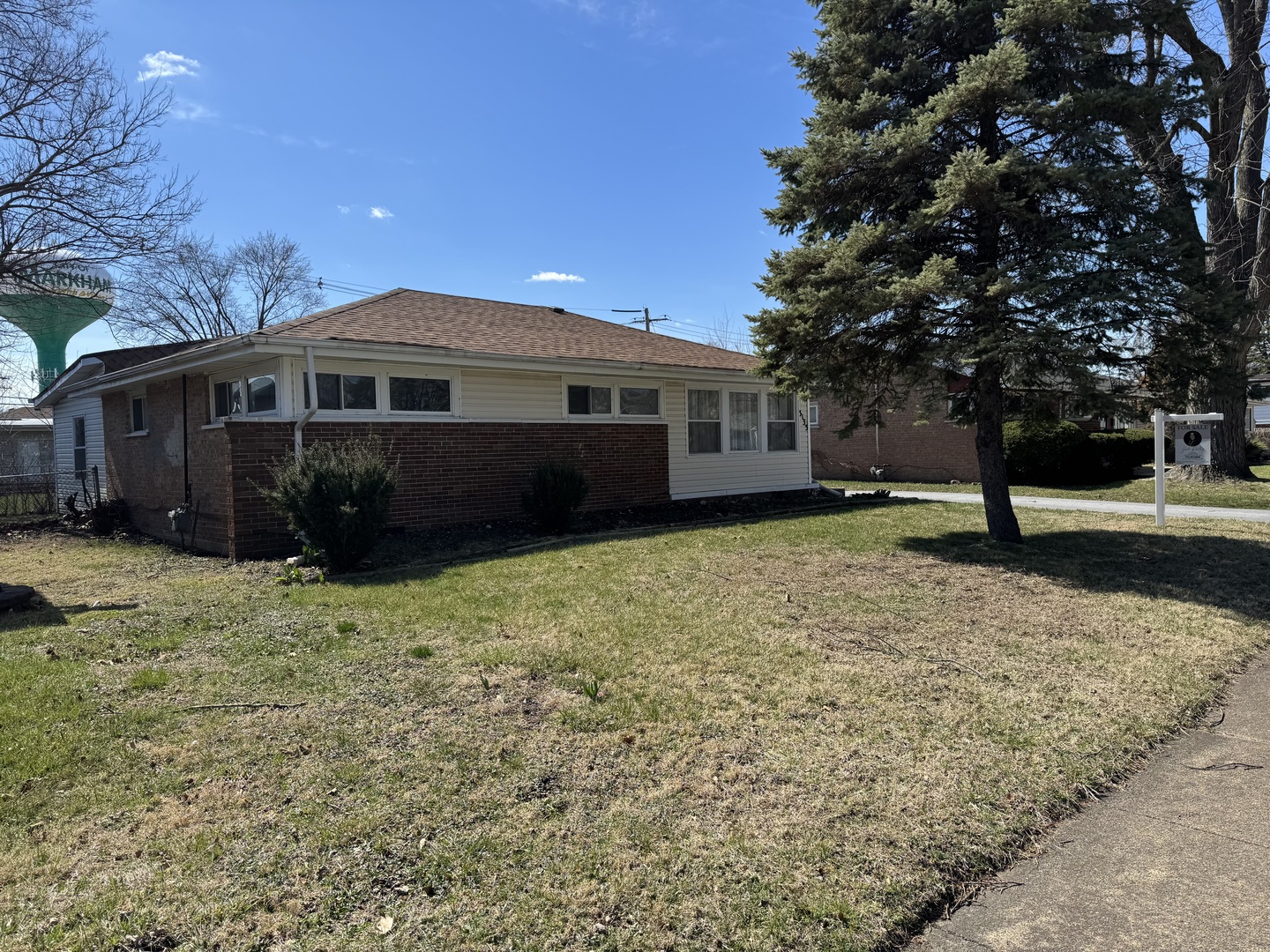 3133 Stafford Drive Property Photo 2
