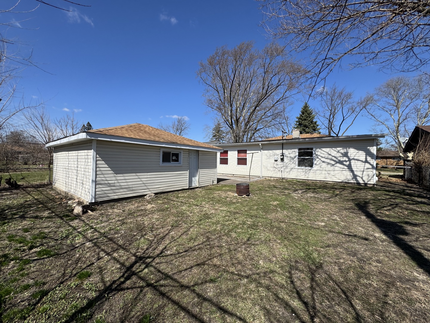 3133 Stafford Drive Property Photo 3