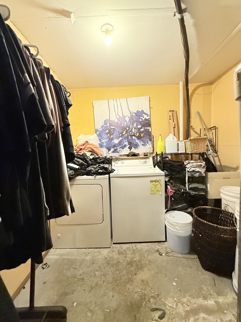 1221 Sunset Drive Property Photo 11
