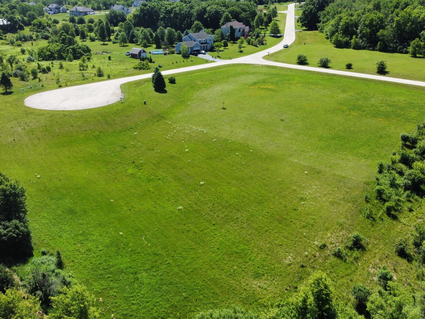 809 Indian Property Photo 1