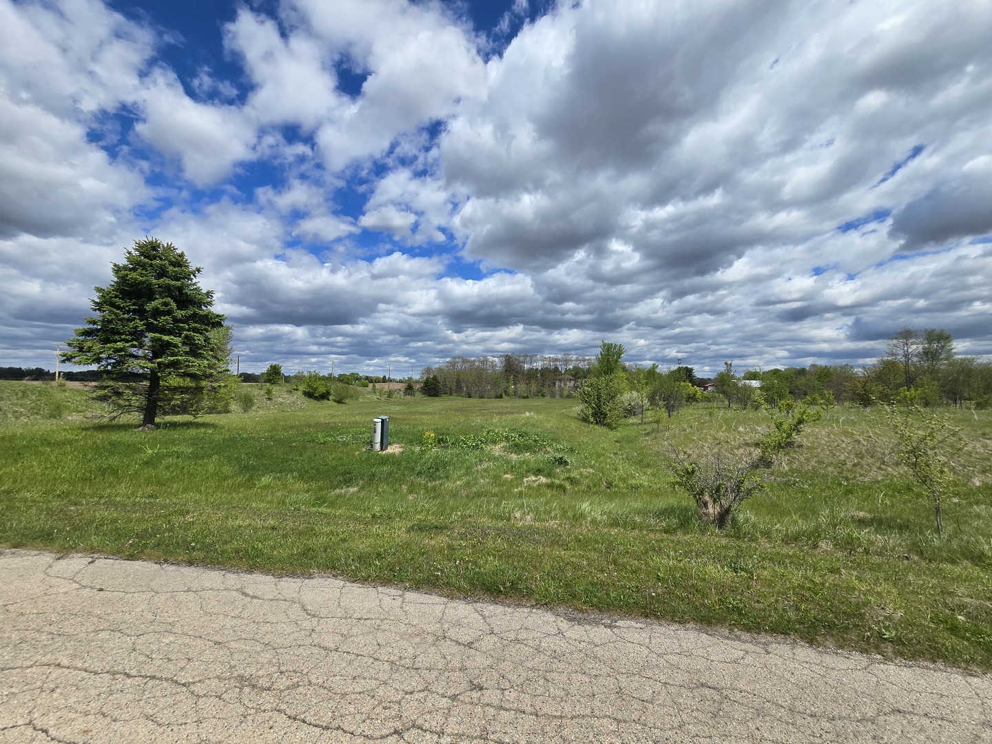 810 Indian Property Photo 8