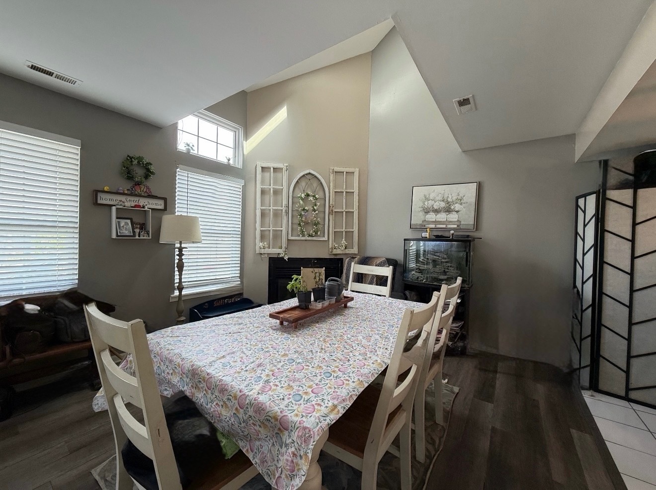5511 W Cal Sag Road Property Photo 2