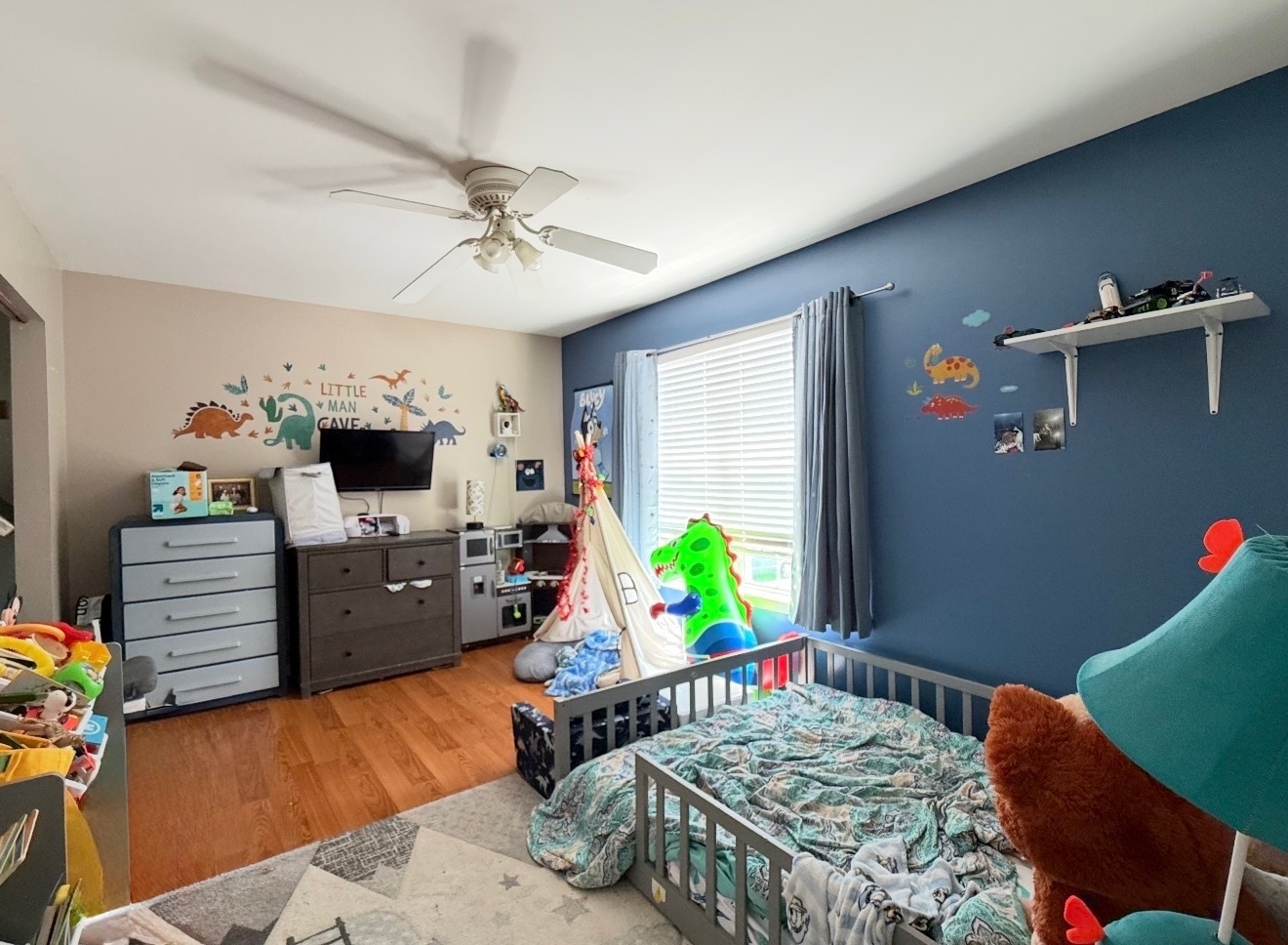 5511 W Cal Sag Road Property Photo 9