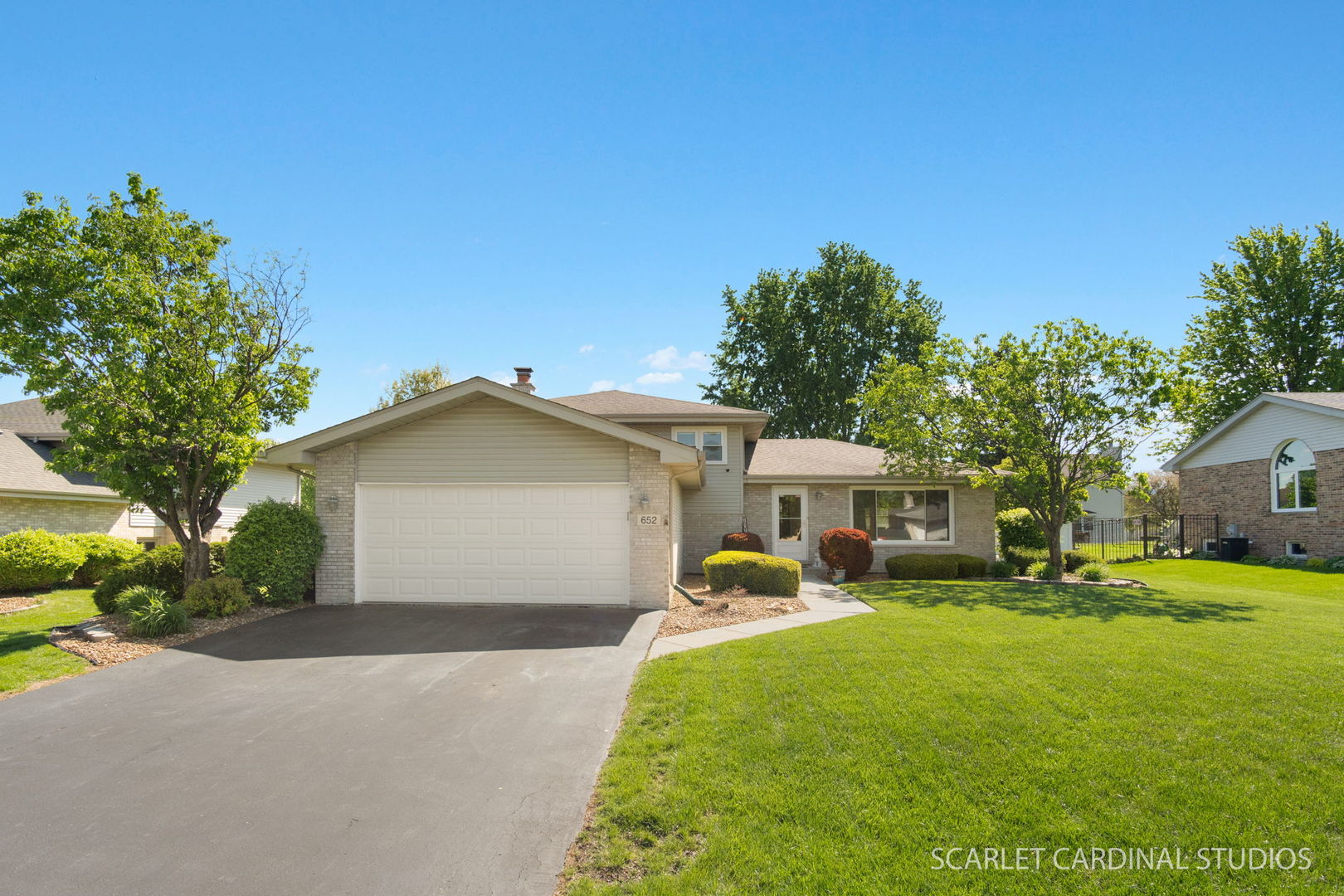 652 Princeton Lane Property Photo 1