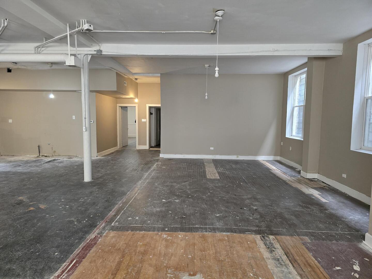 3918 N Ashland Avenue Property Photo 7