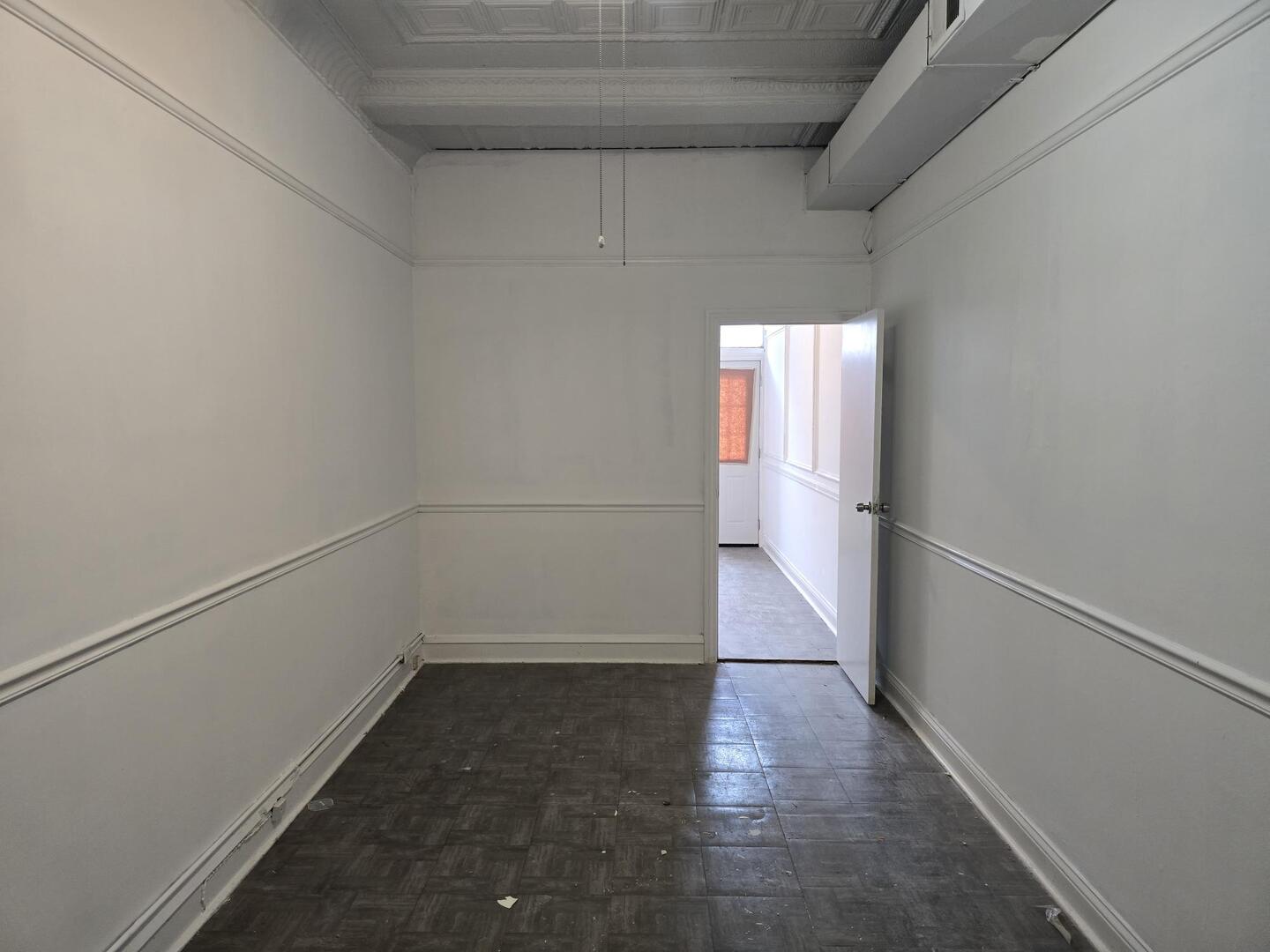 3918 N Ashland Avenue Property Photo 12
