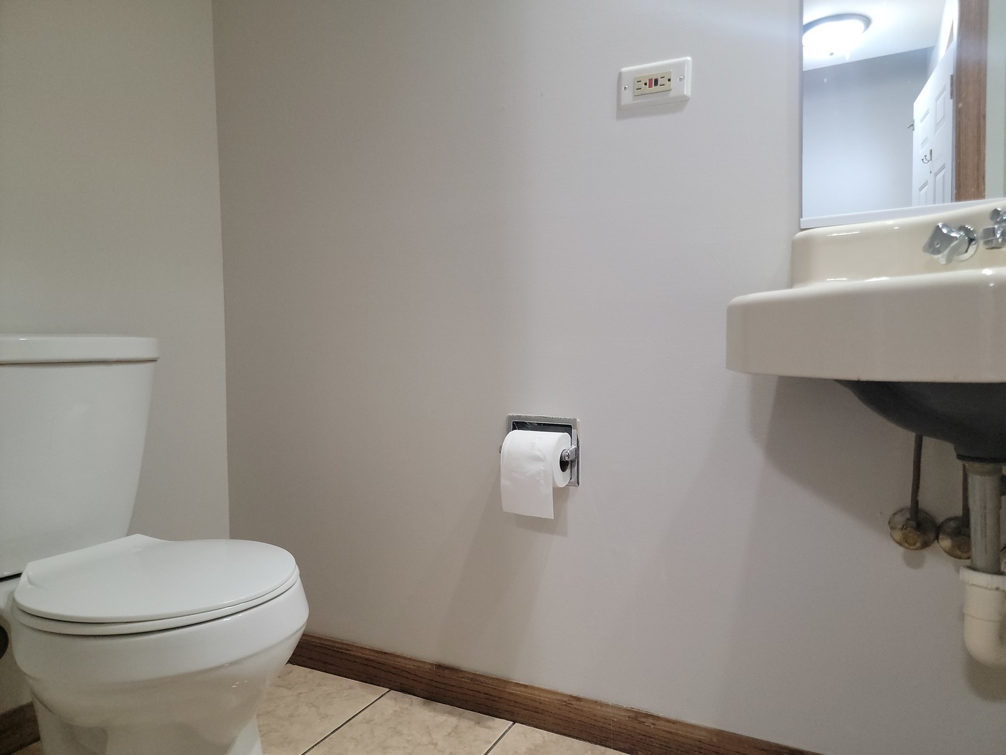 473 Nicole Drive 3c Property Photo 5