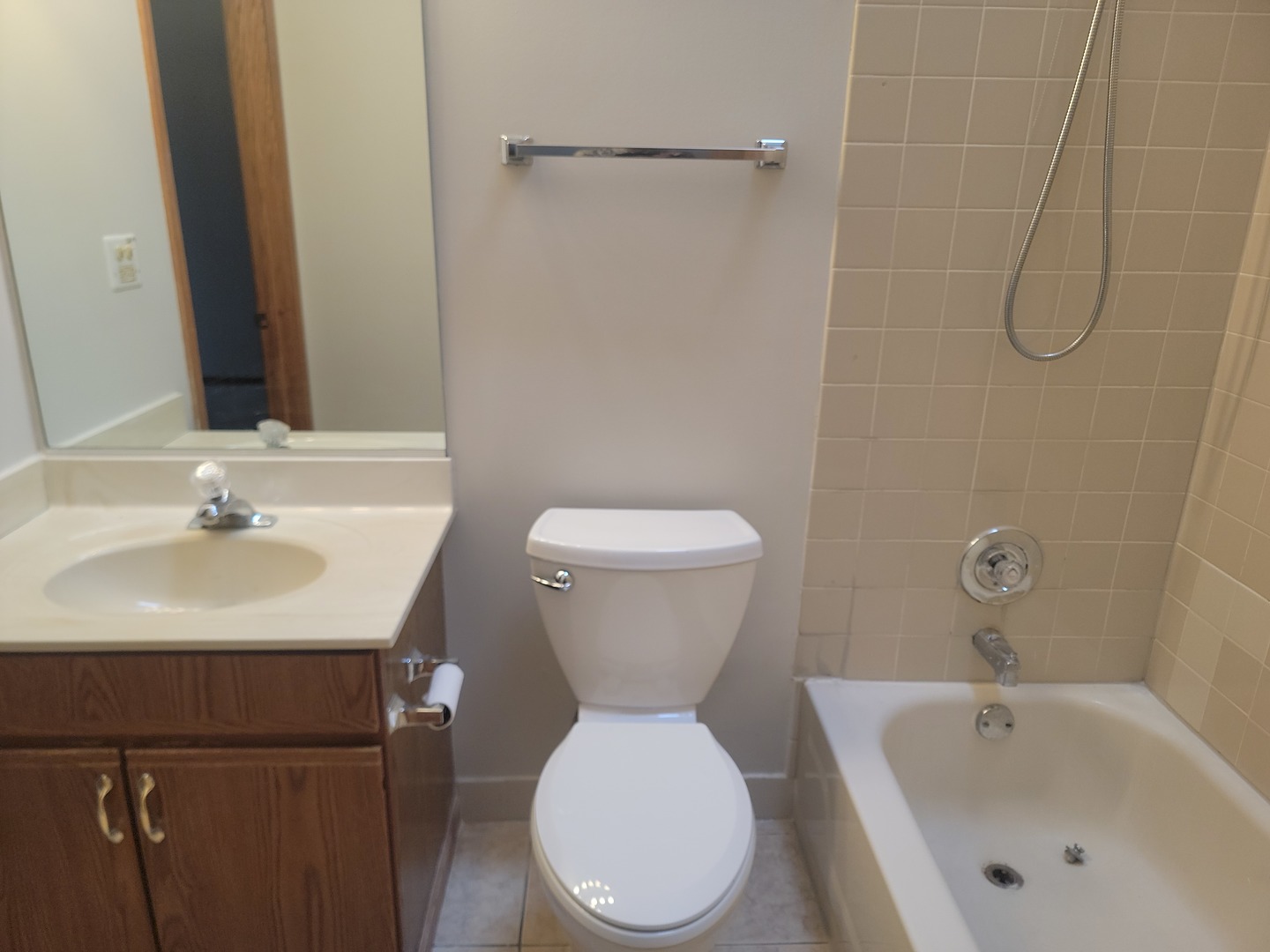 473 Nicole Drive 3c Property Photo 8