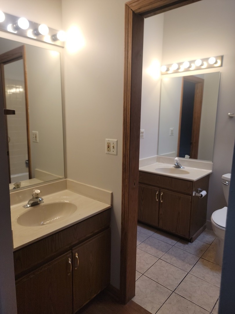 473 Nicole Drive 3c Property Photo 9