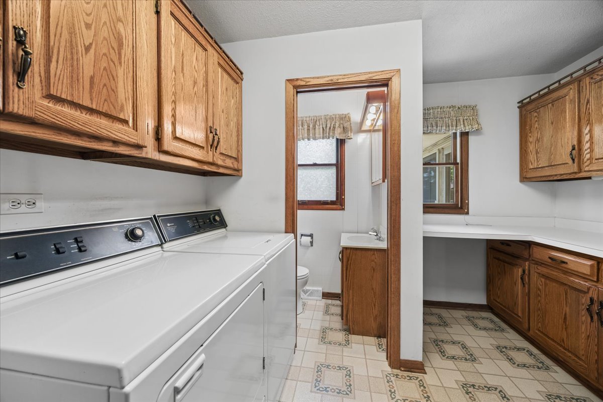 3444 Huntington Terrace Property Photo 15