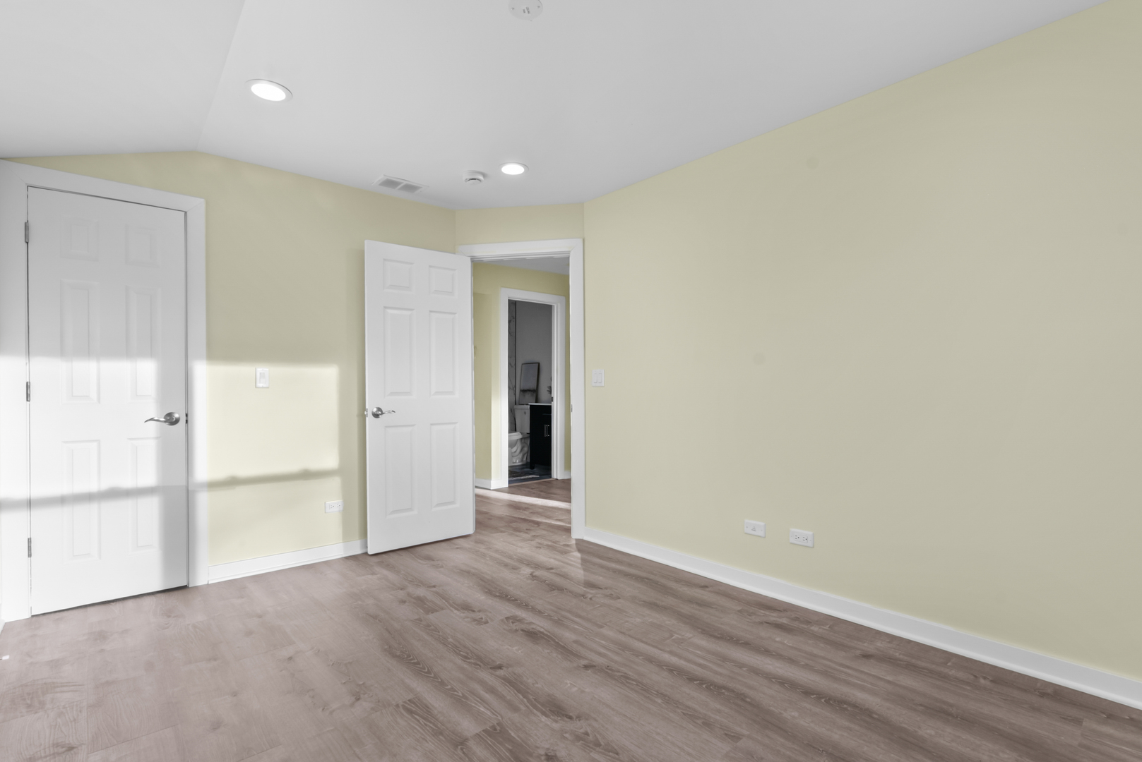 25449 W Us Highway 30 Property Photo 20