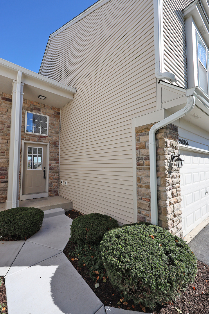 24854 W Gates Lane Property Photo 2