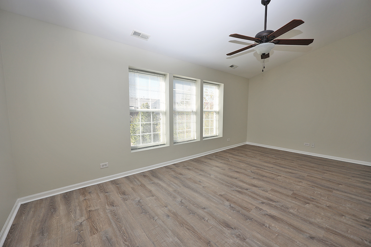 24854 W Gates Lane Property Photo 15