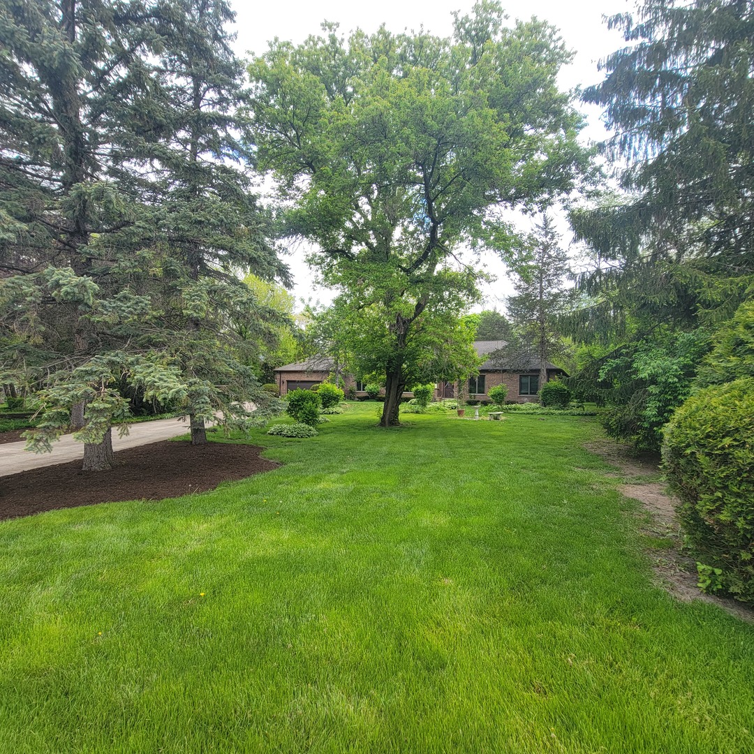 23547 N Raleigh Drive Property Photo 1