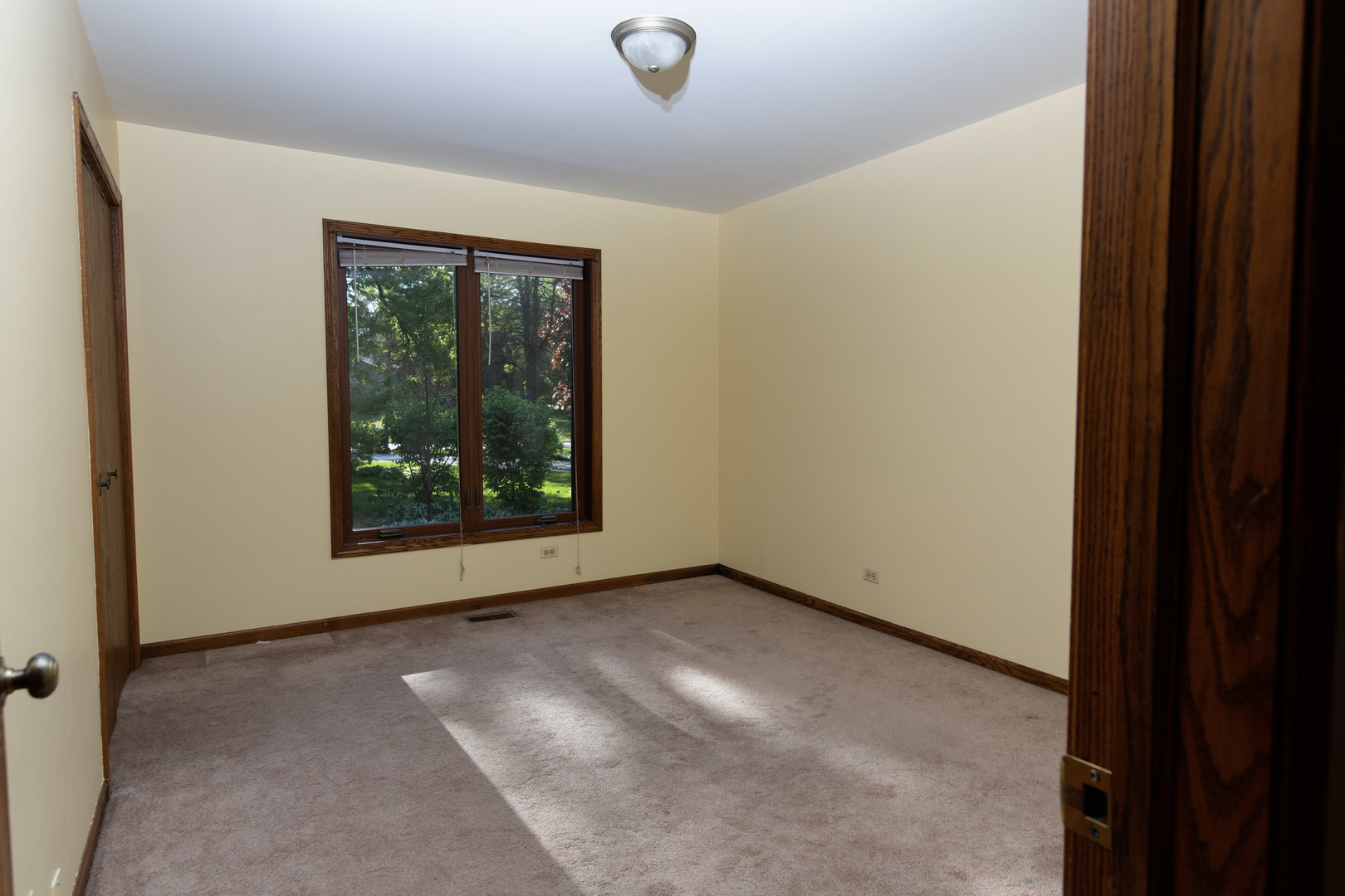 23547 N Raleigh Drive Property Photo 8