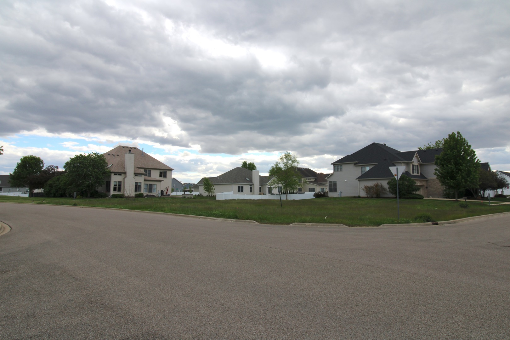 2976 Old Glory Drive Property Photo 2