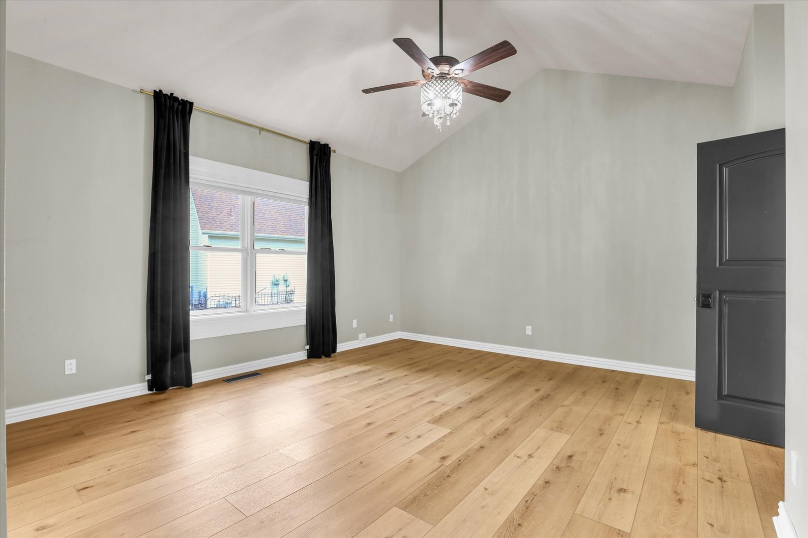 1809 Mullikin Drive Property Photo 33