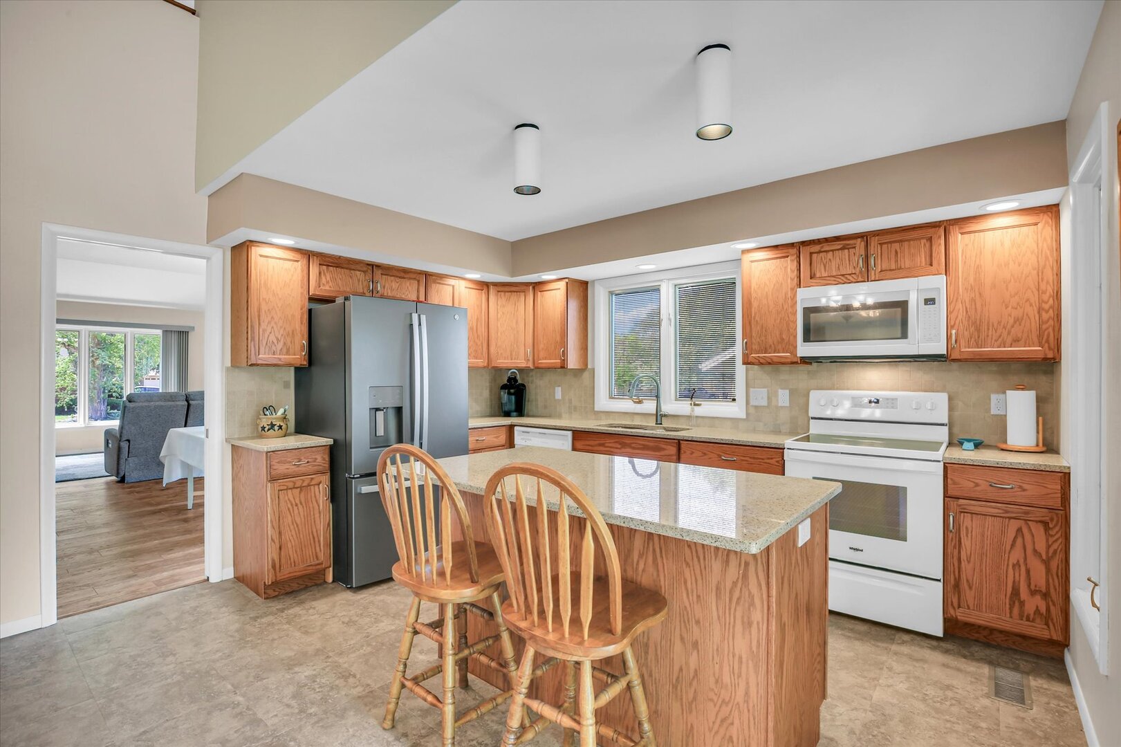 332 Indian Hills Drive Property Photo 19