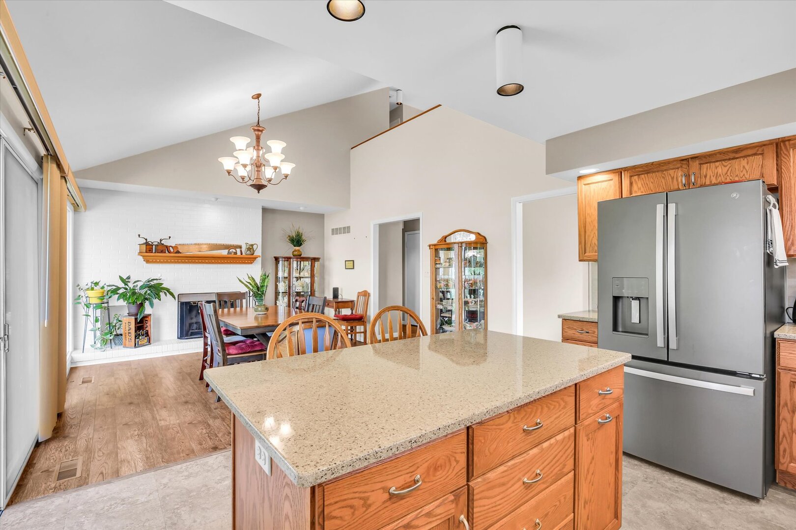 332 Indian Hills Drive Property Photo 20