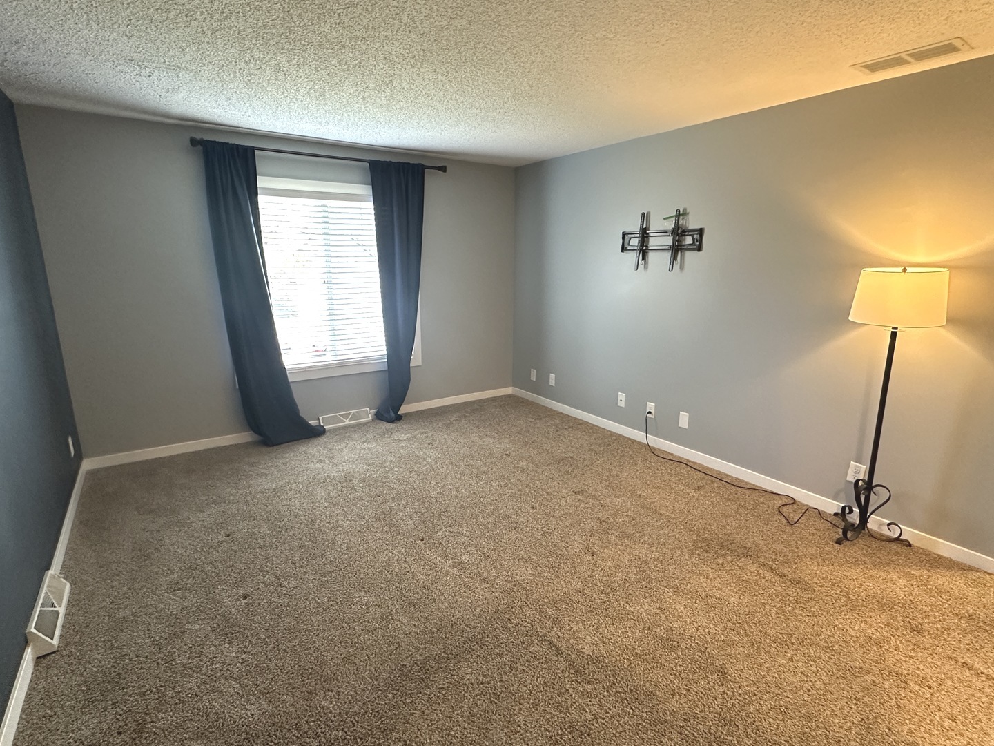1511 Longwood Drive 1511 Property Photo 13