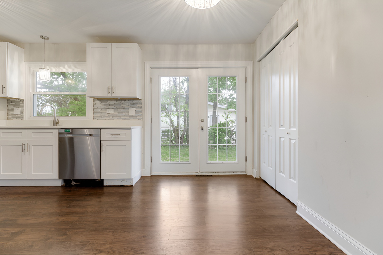 15303 Birch Road Property Photo 7