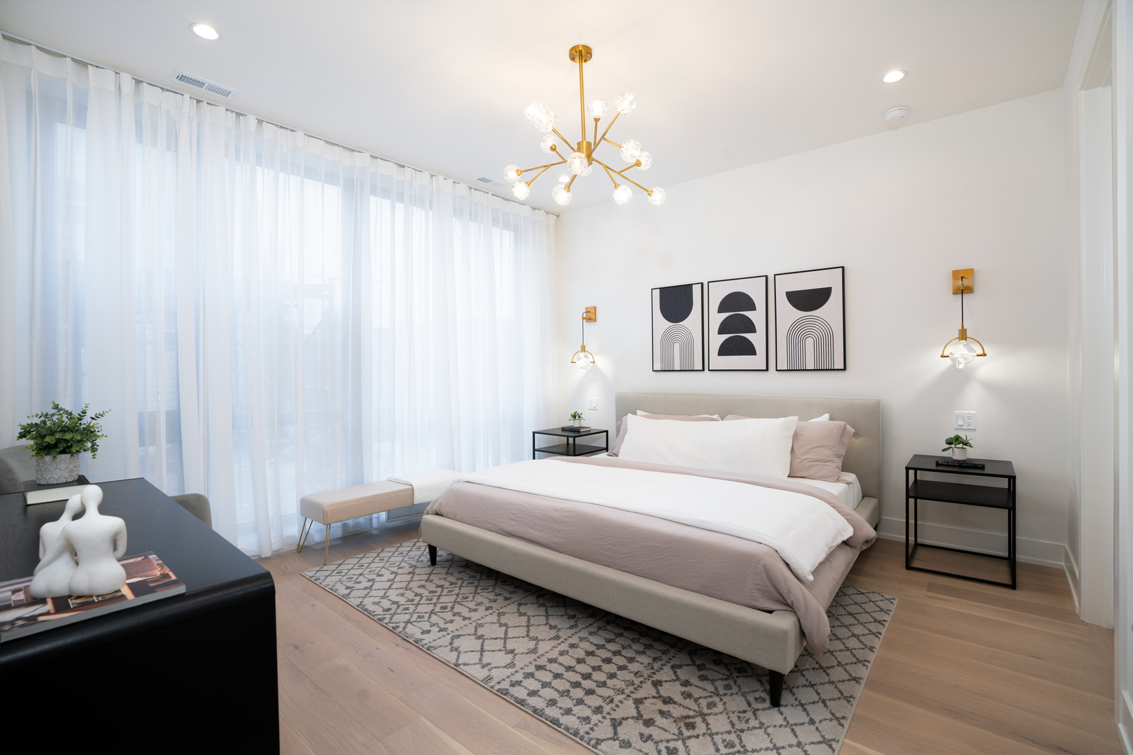 2254 W Chicago Avenue 2s Property Photo 19