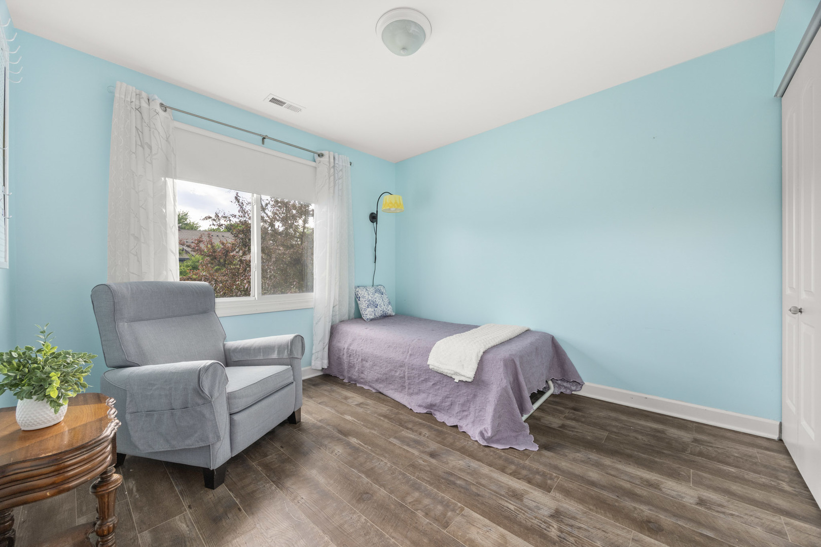423 Ramblewood Drive D Property Photo 17