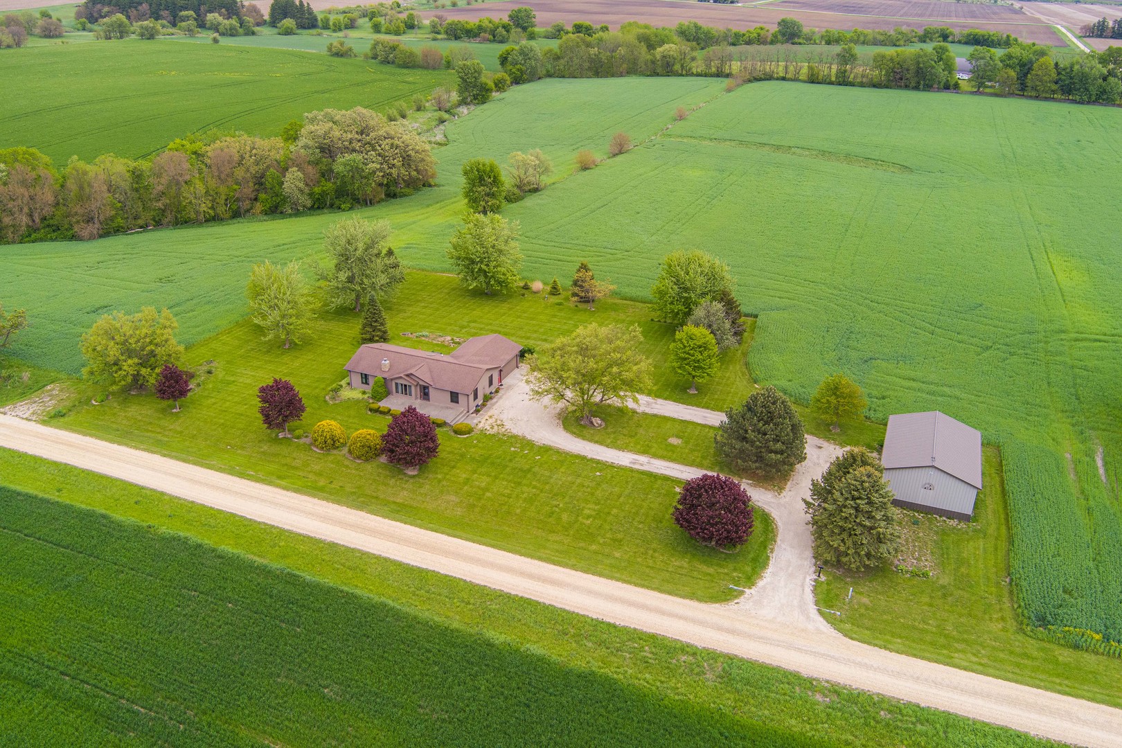 8086 Kane Road Property Photo 4