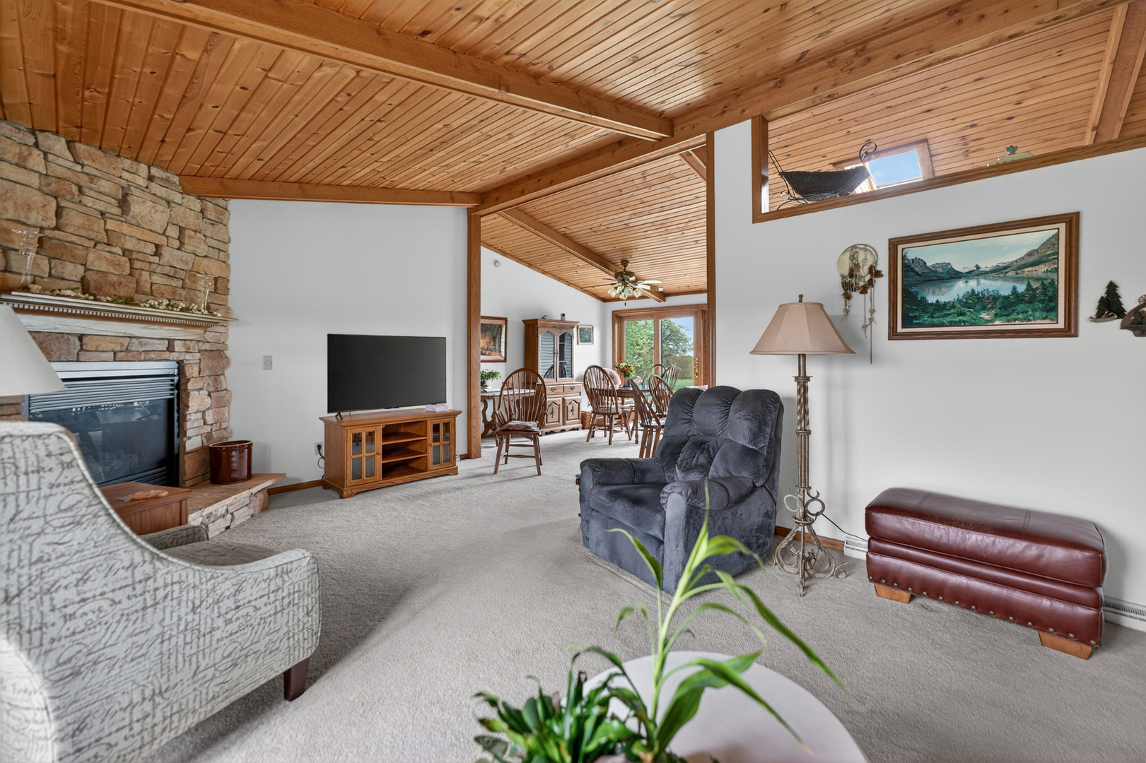 8086 Kane Road Property Photo 11