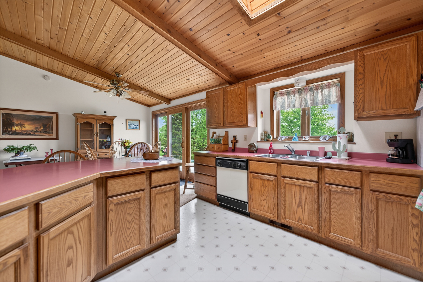 8086 Kane Road Property Photo 20