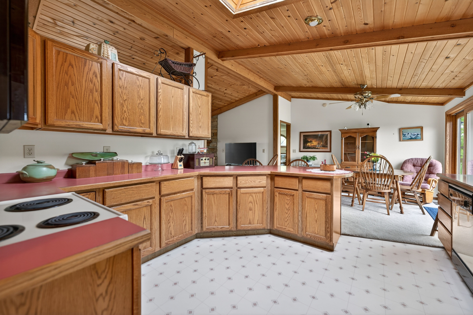 8086 Kane Road Property Photo 21