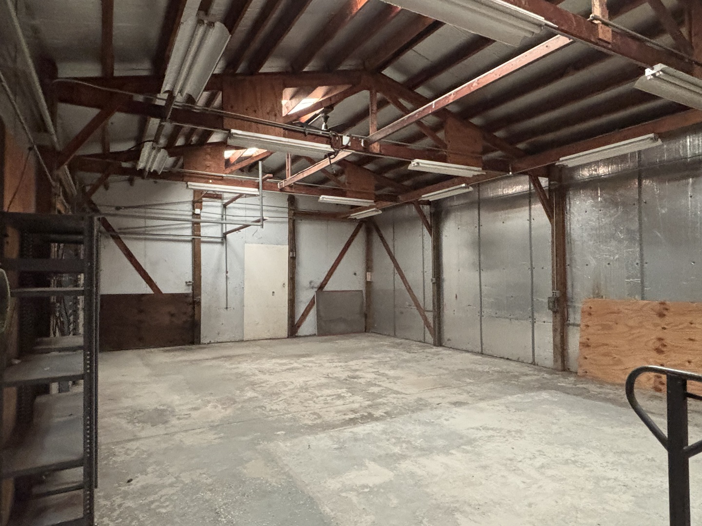 306 4th Street Property Photo 5