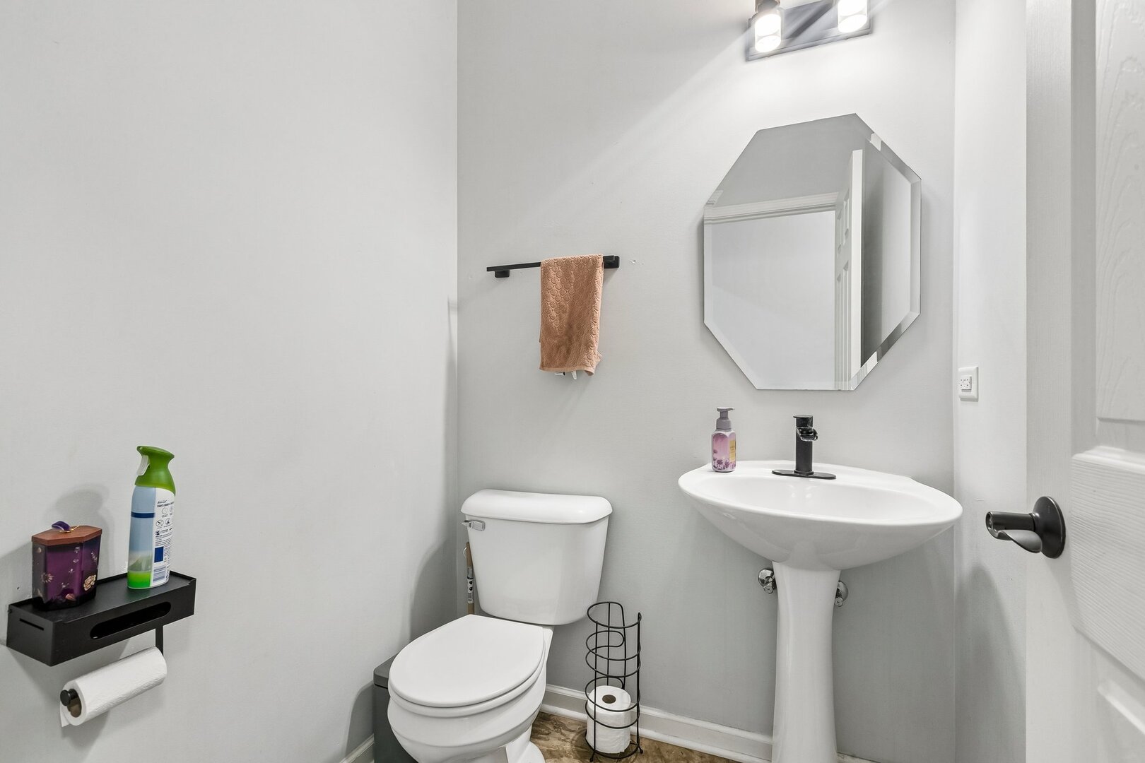 402 Cahokia Street Property Photo 27
