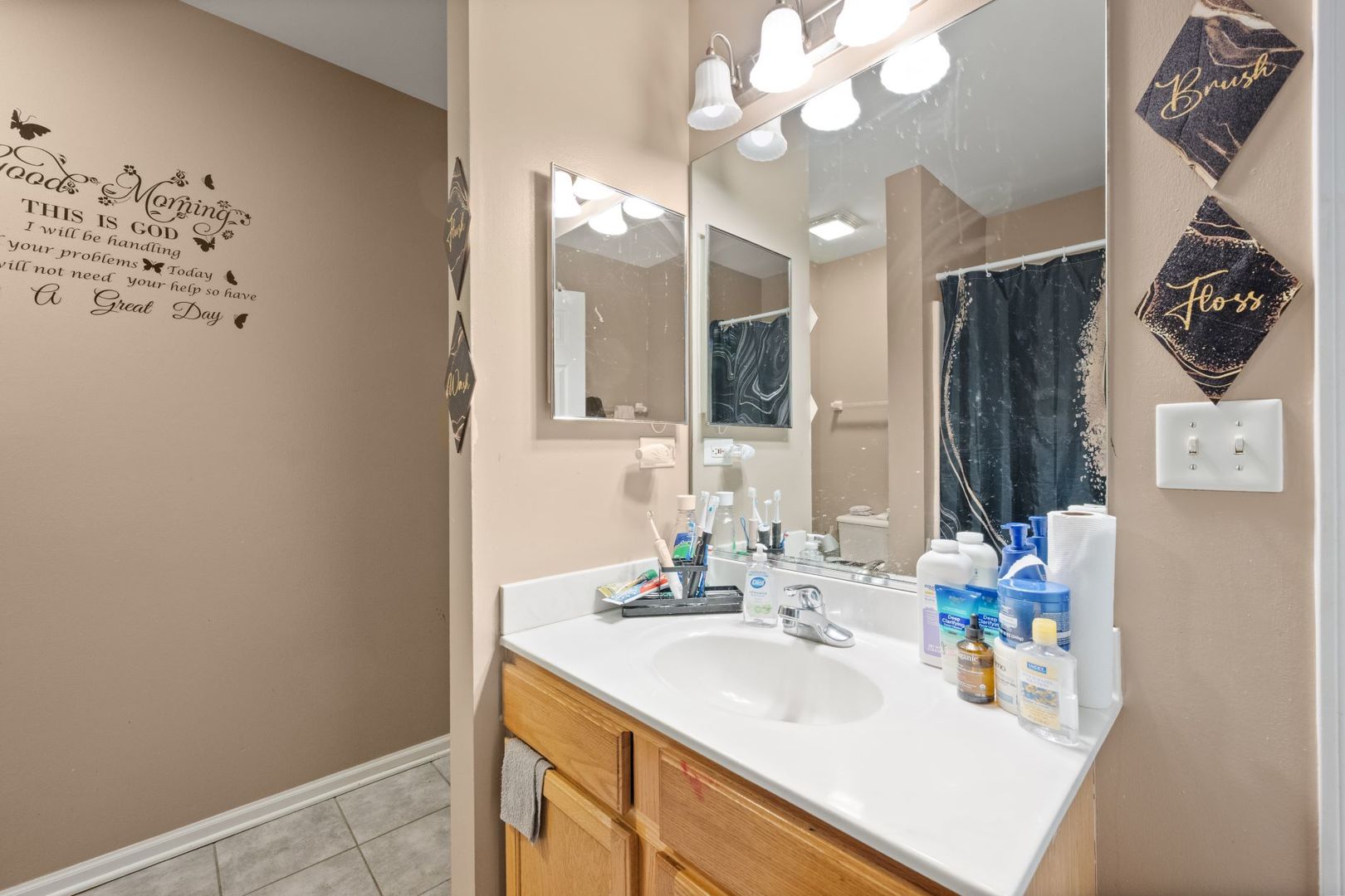 2269 Rebecca Circle Property Photo 13