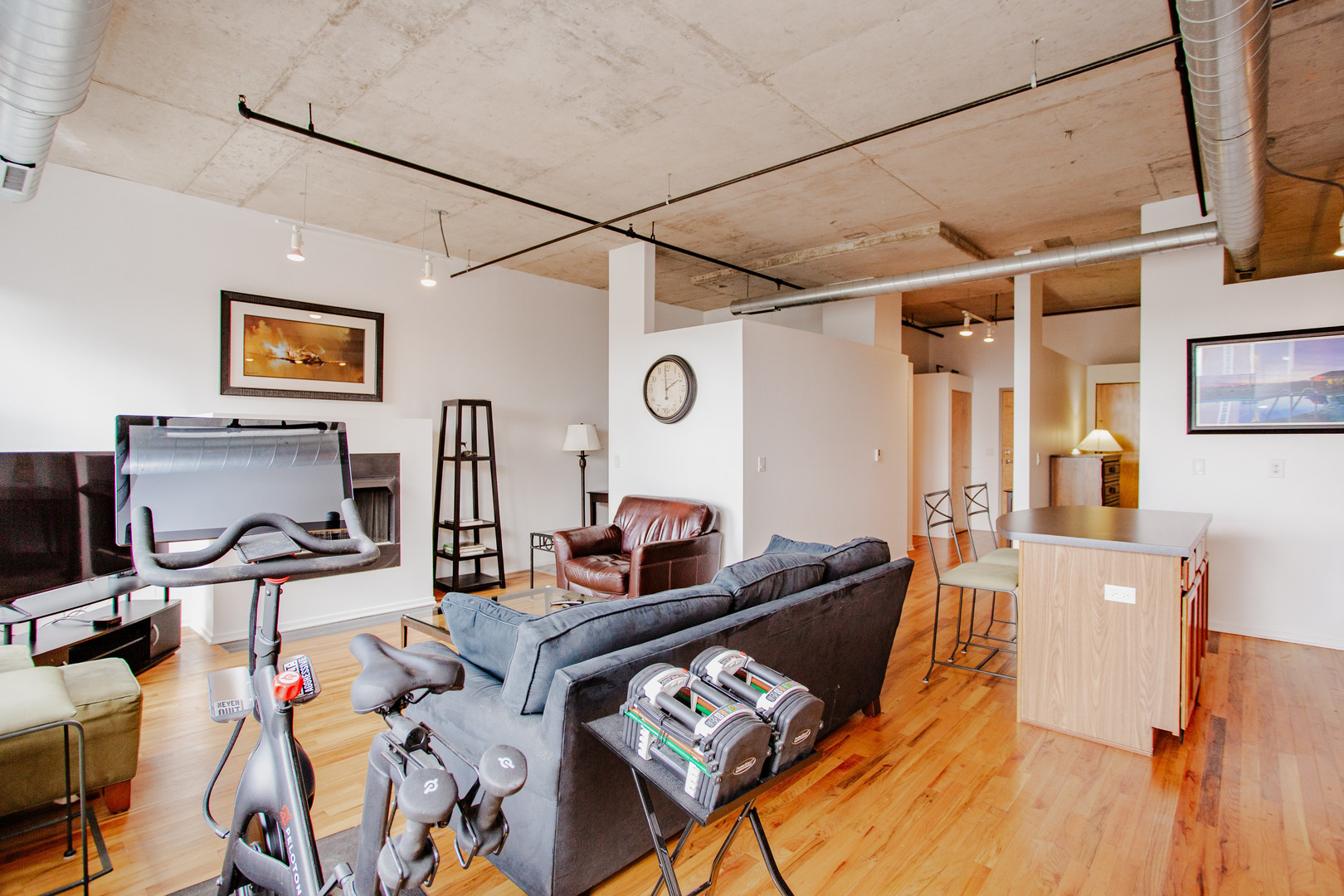 6 S Laflin Street 617 Property Photo 6