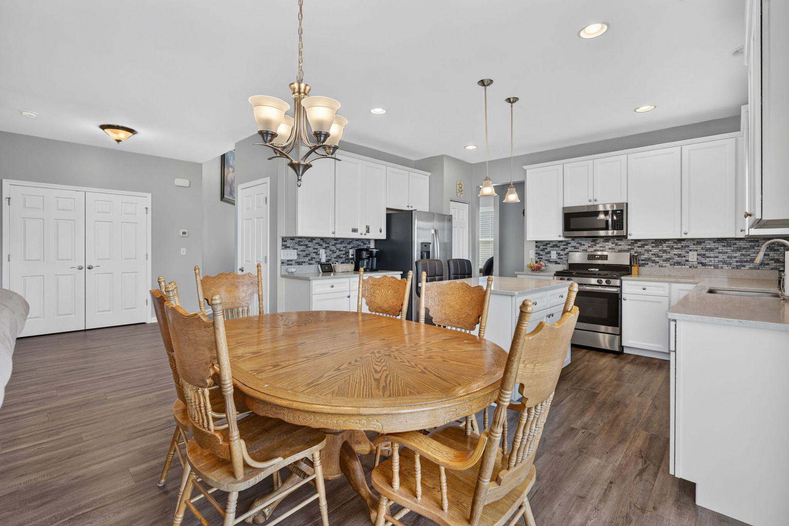 2431 Fitzhugh Turn Property Photo 23