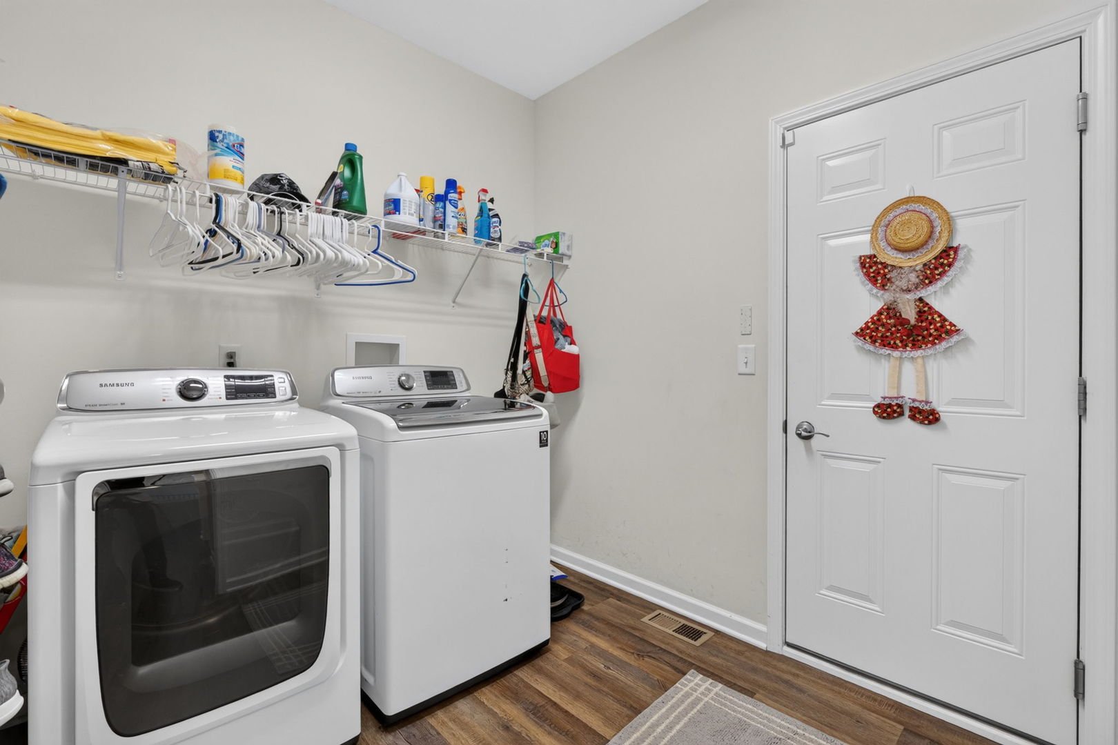 2431 Fitzhugh Turn Property Photo 36