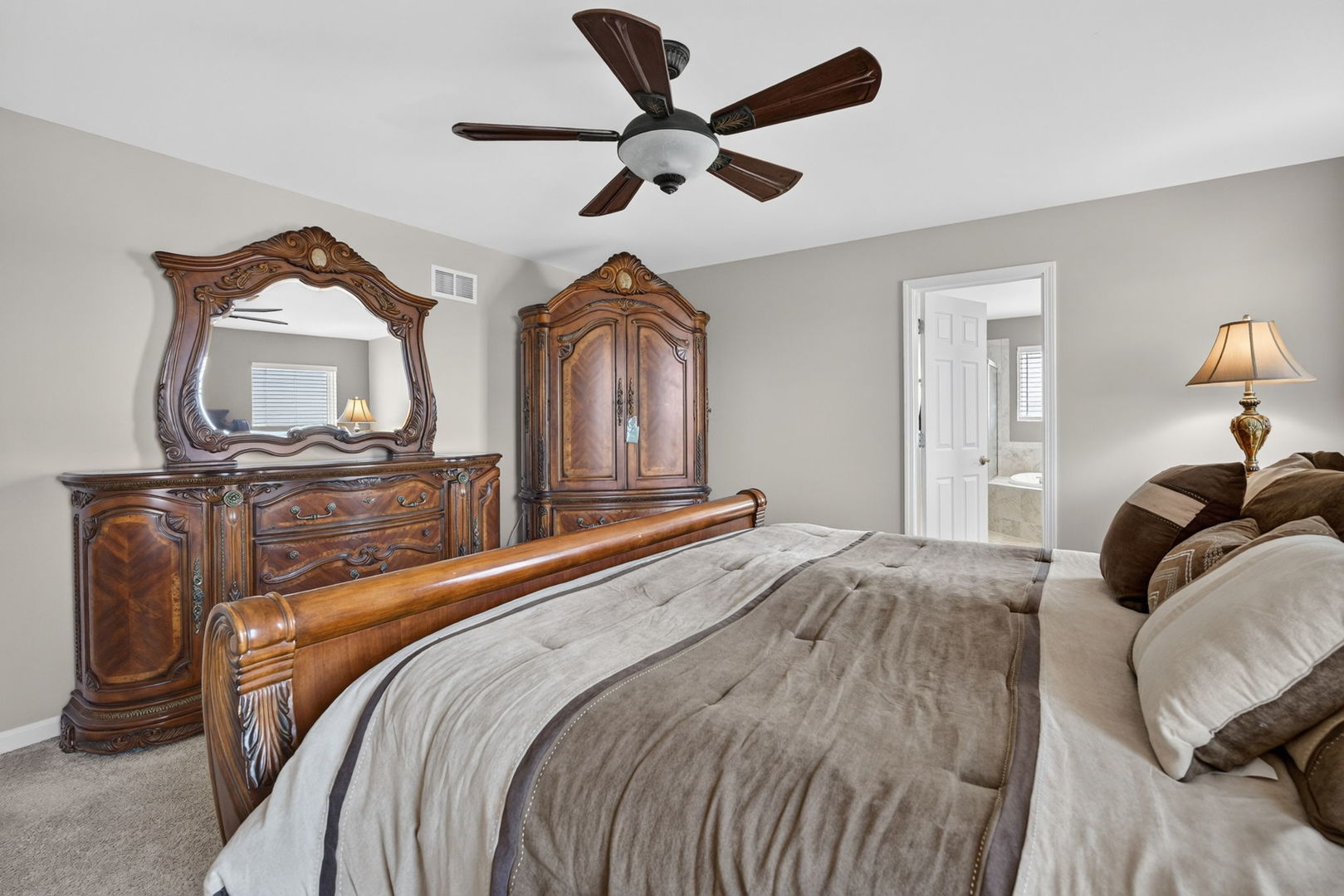 2431 Fitzhugh Turn Property Photo 48