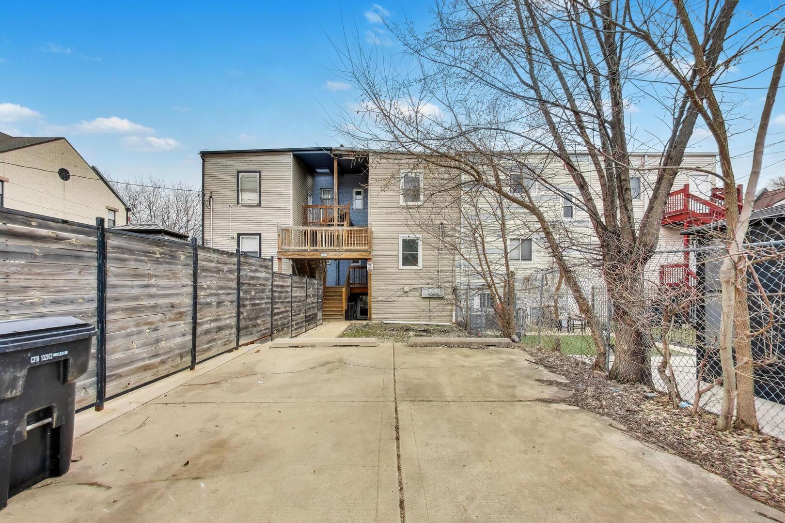4330 S Langley Avenue Property Photo 40