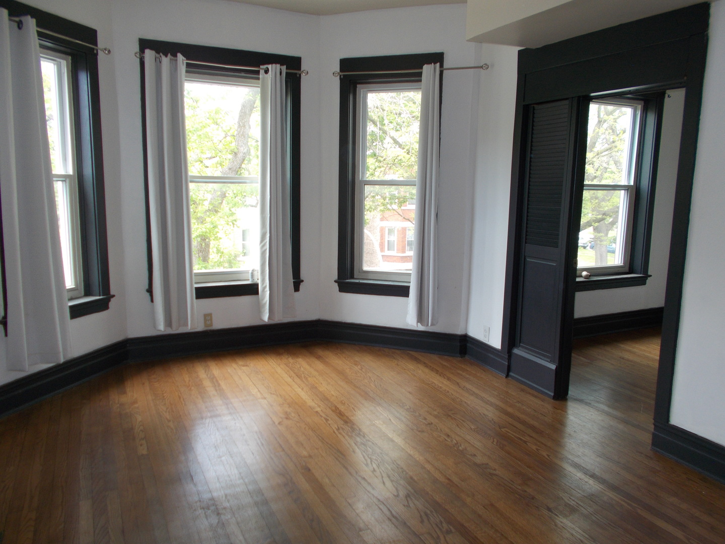 5715 S Sangamon Avenue 2 Property Photo 9