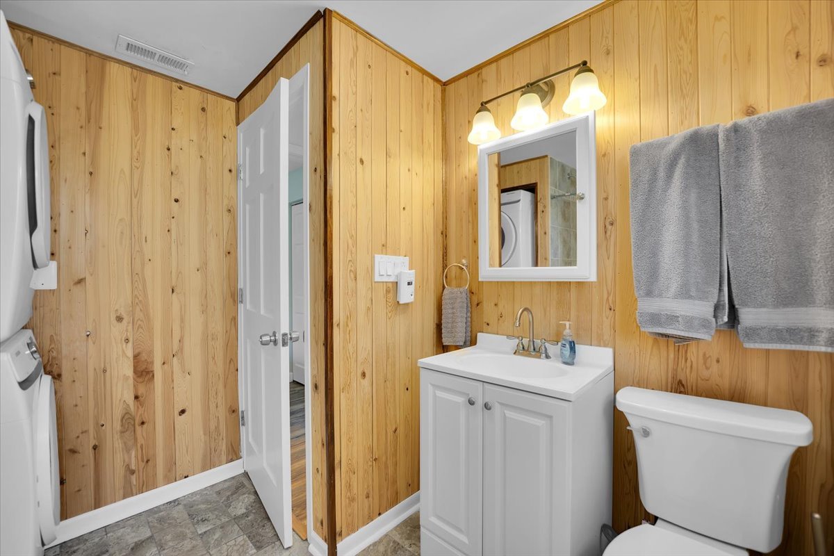 49 N Lake Avenue Property Photo 29