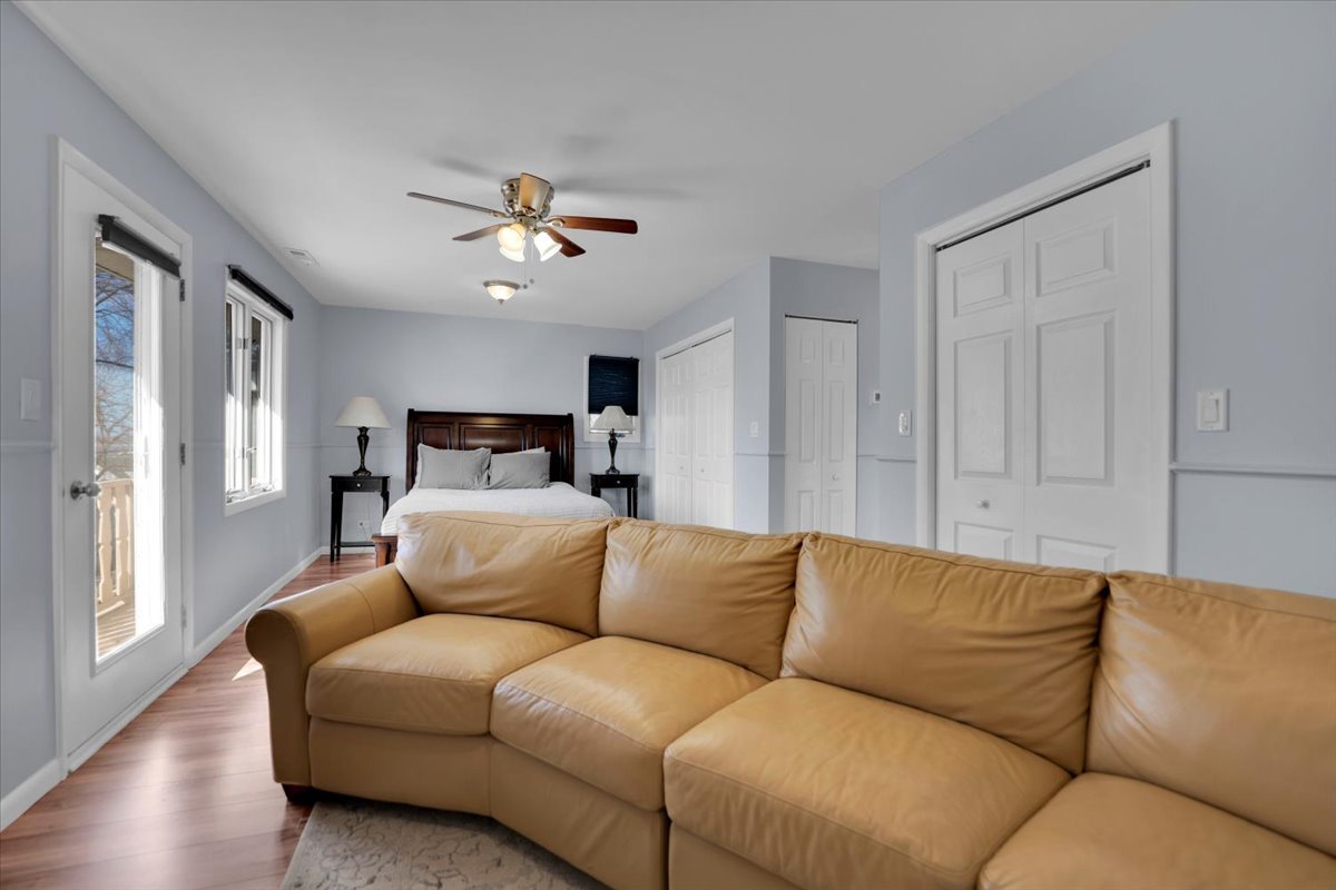 49 N Lake Avenue Property Photo 36
