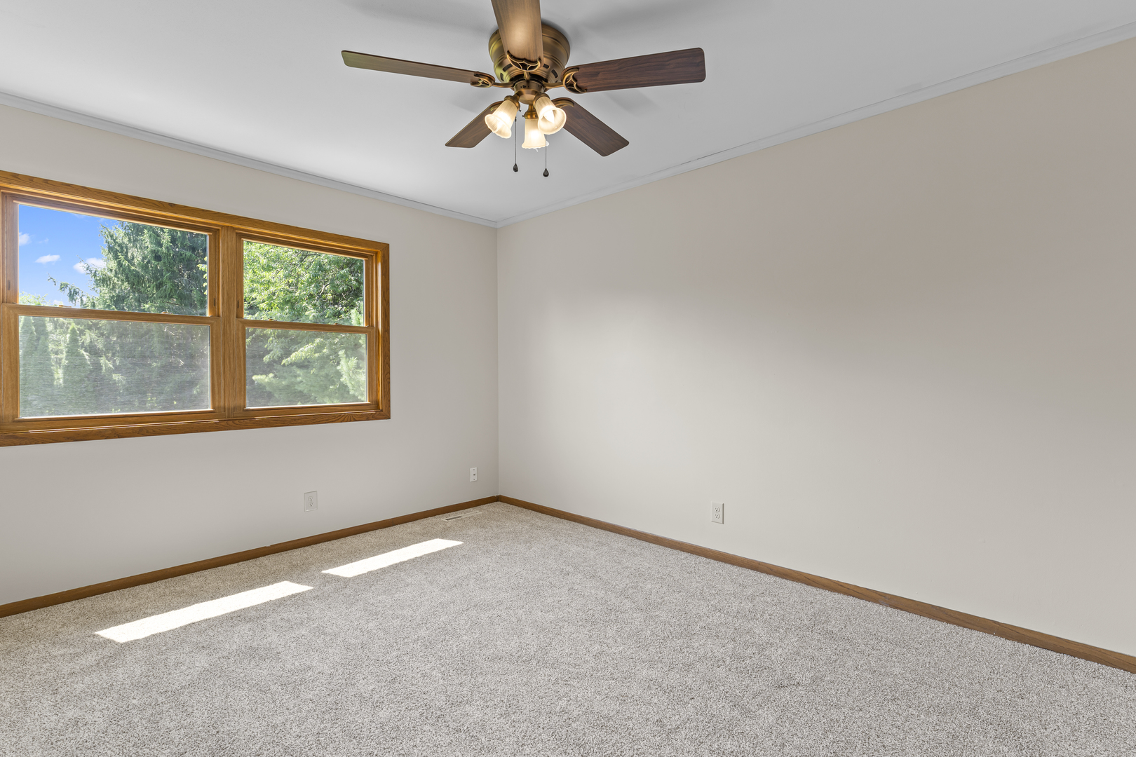 643 Lindgren Lane Property Photo 49
