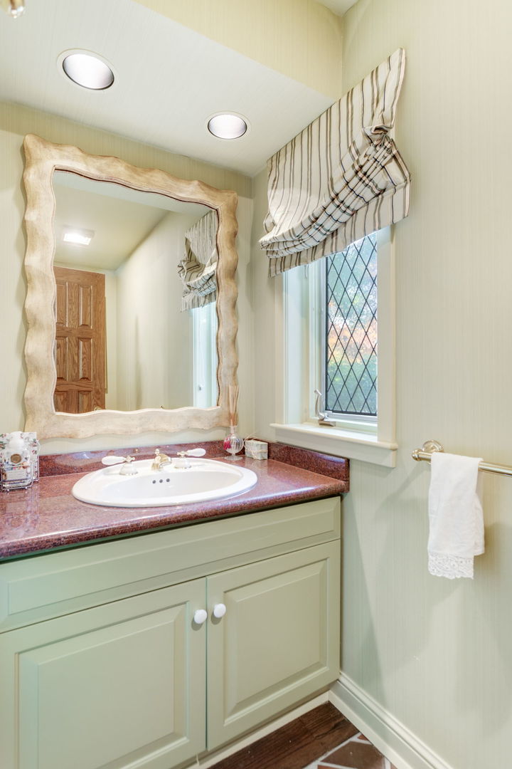 1490 Lake Road Property Photo 10