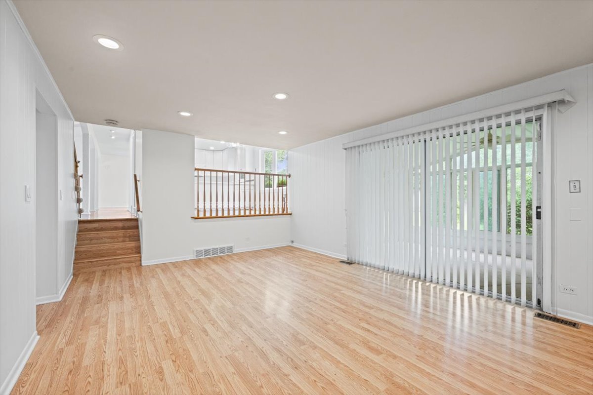 815 Barberry Road Property Photo 15